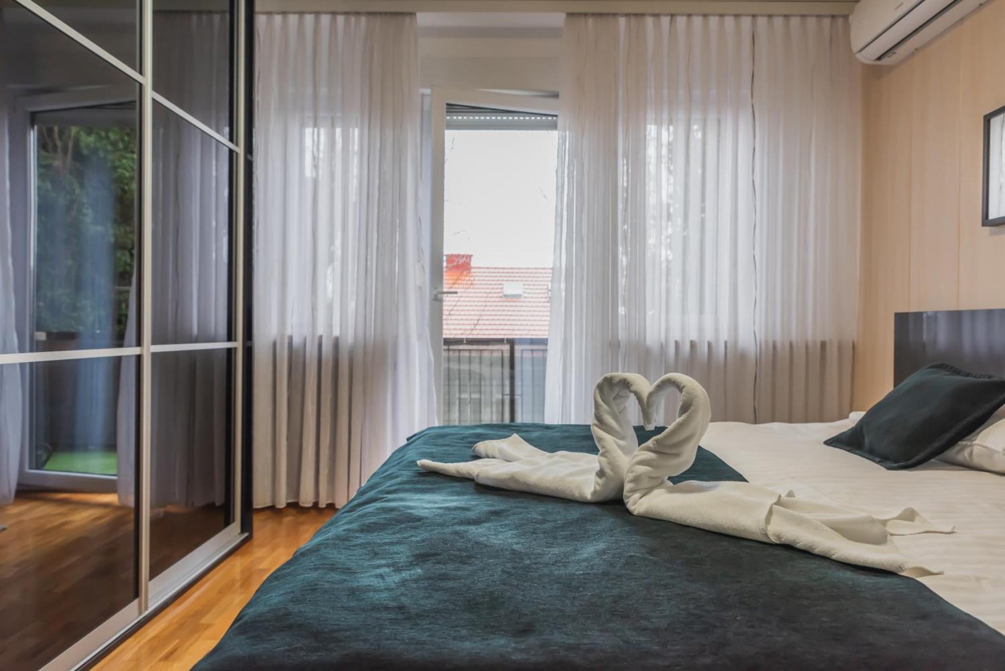 Apartment Check In Zagreb Maksimir-Free Parking Room photo